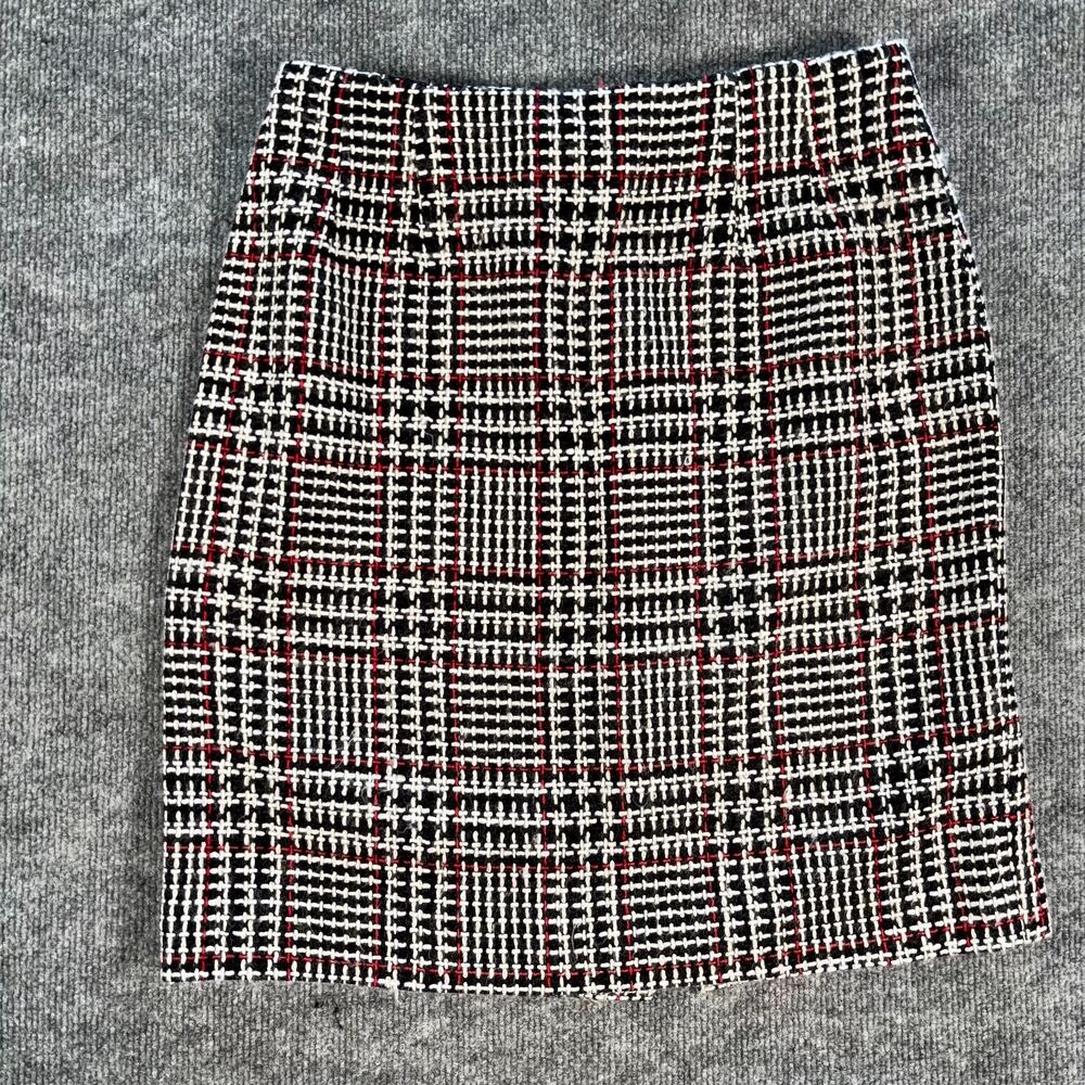 Vintage Gianni Tweed Skirt Wool Blend Plaid Black White Red Made USA Size 12